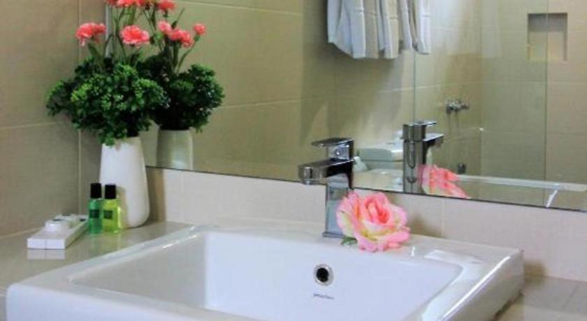 Hotel Jsia *